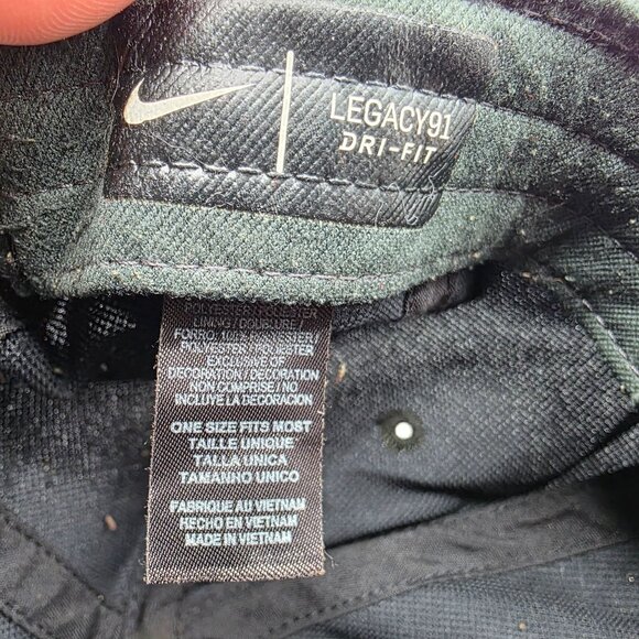 Nike x Disney Mickey Mouse Black Adjustable Hat Unisex Casual Cap Outdoors - Picture 8 of 10